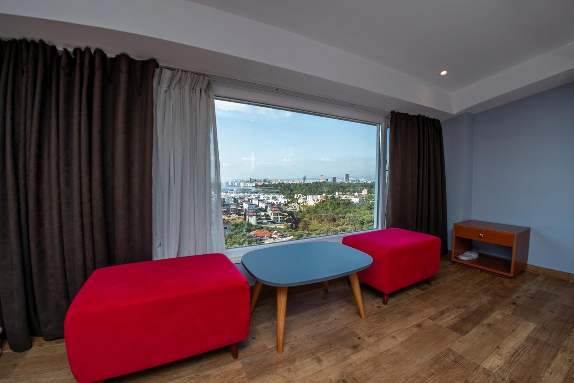 Olivar Hotel Tirana Selitë e Vogël Exteriör bild